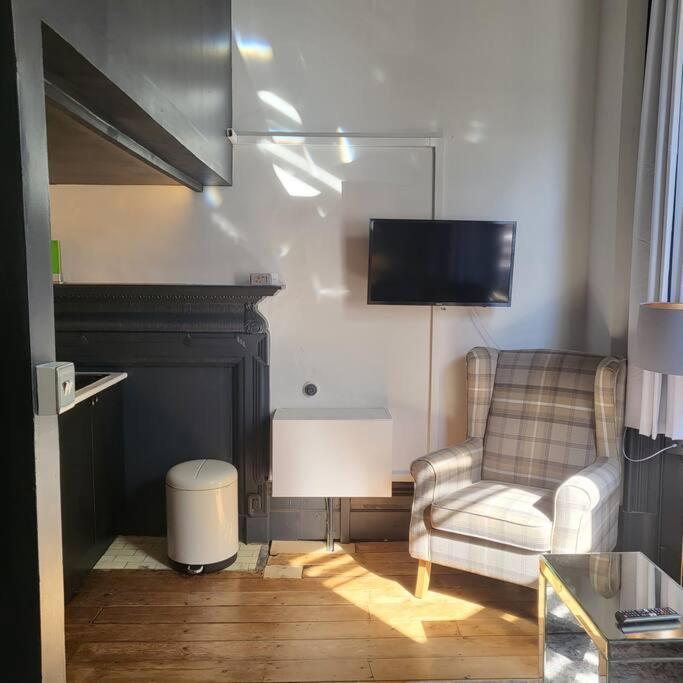 21 Mini Loft Apartment - Great Location - Comfy King Size Bed Brighton ภายนอก รูปภาพ