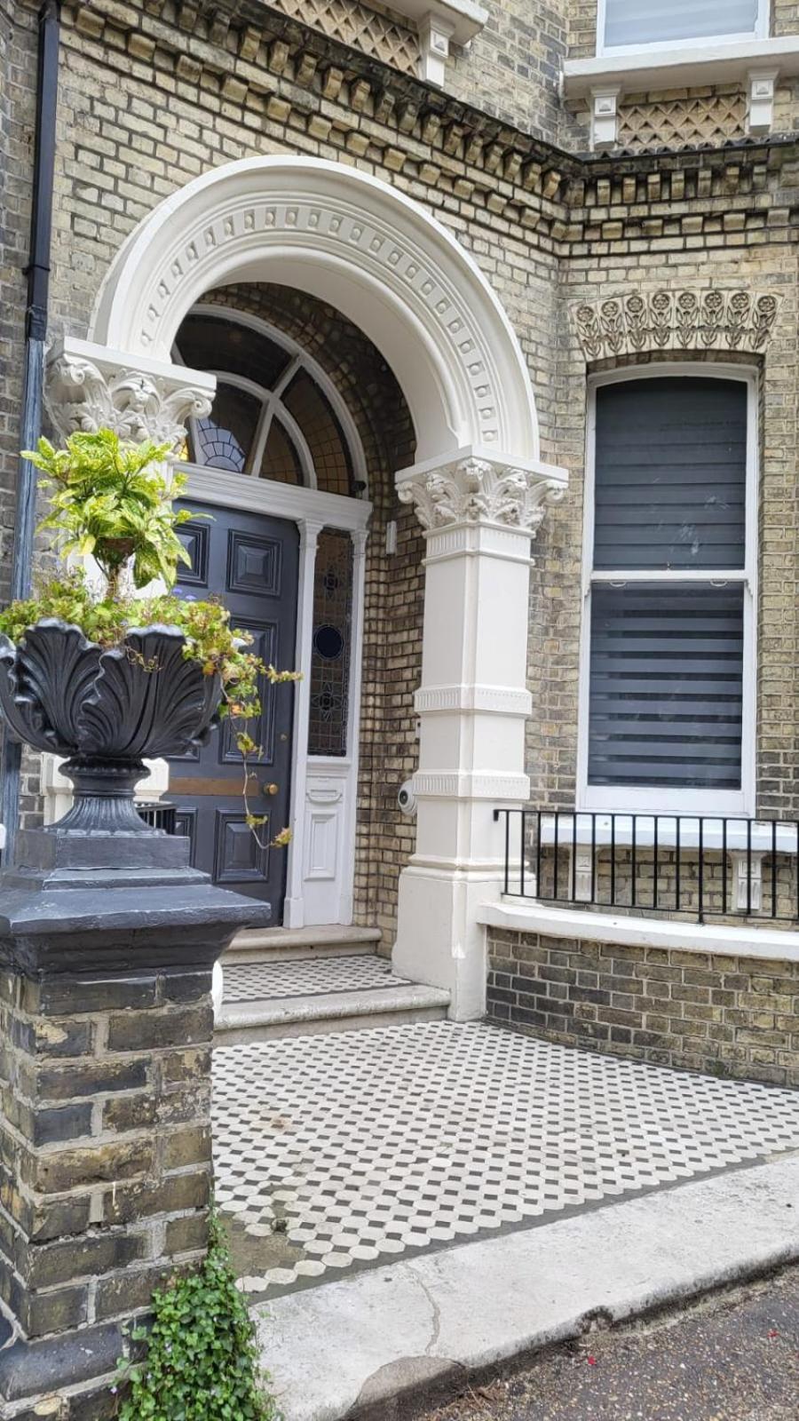 21 Mini Loft Apartment - Great Location - Comfy King Size Bed Brighton ภายนอก รูปภาพ